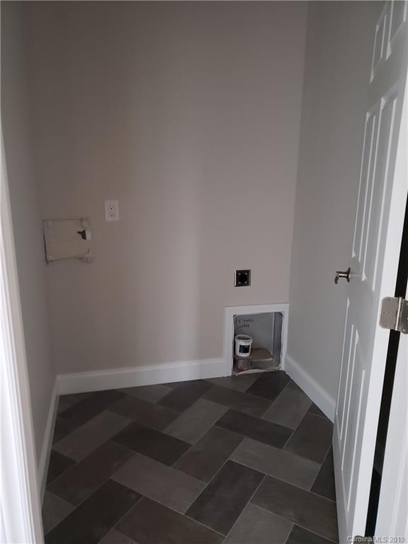 1028 Hillside Ridge Road Candler, NC 28715 - Photo 10 of 20 Gallery Image 10