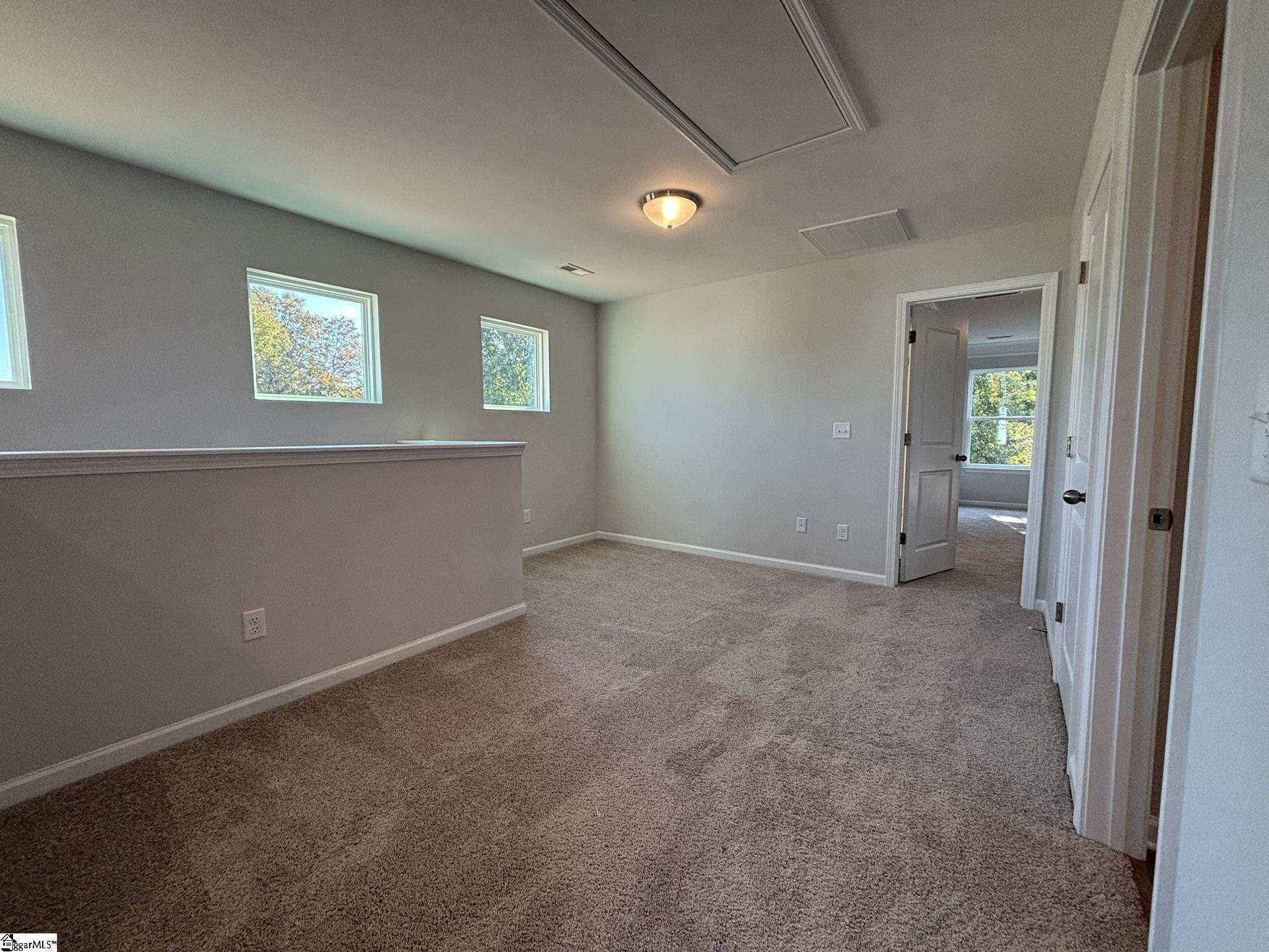 617 Autumn Lake Road Simpsonville, SC 29681 - Photo 2 of 17 Gallery Image 2