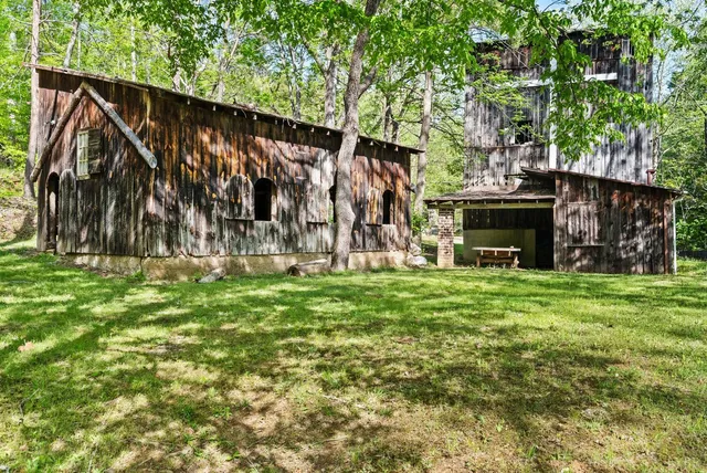 $750,000 | 4067 Dickerson Mill Road, Bedford, VA 24523