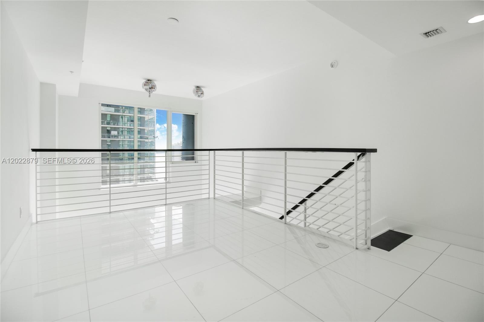 60 Southwest 13th Street, Unit 2208 Miami, FL 33130 - Photo 10 of 13