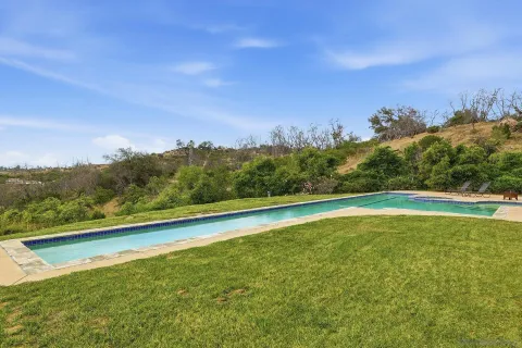 $1,755,000 | 10790 Castle Heights Drive, Valley Center, CA 92082