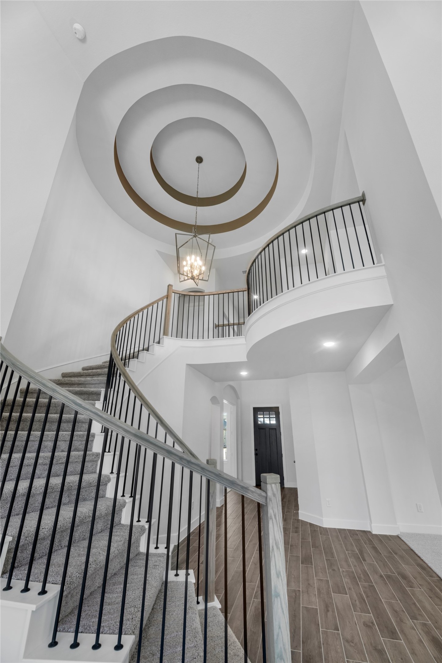 32413 Forktail Lk Drive Fulshear, TX 77441 - Photo 2 of 25