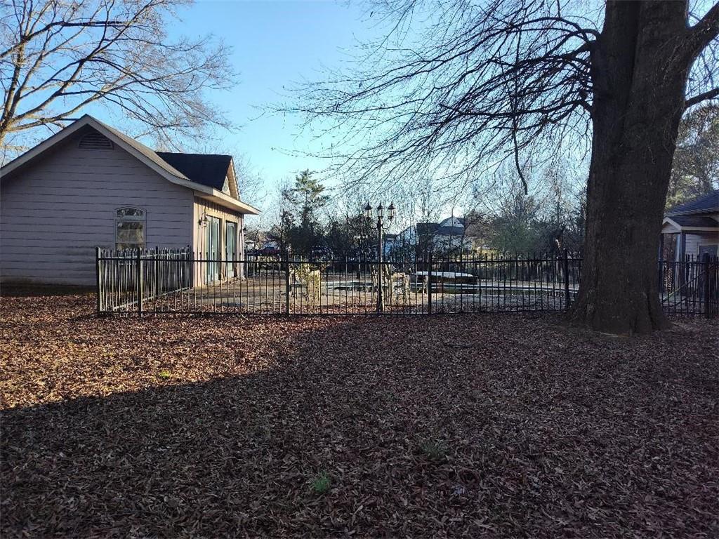 382 Erwin Hill Road Southeast Calhoun, GA 30701 - Photo 7 of 16