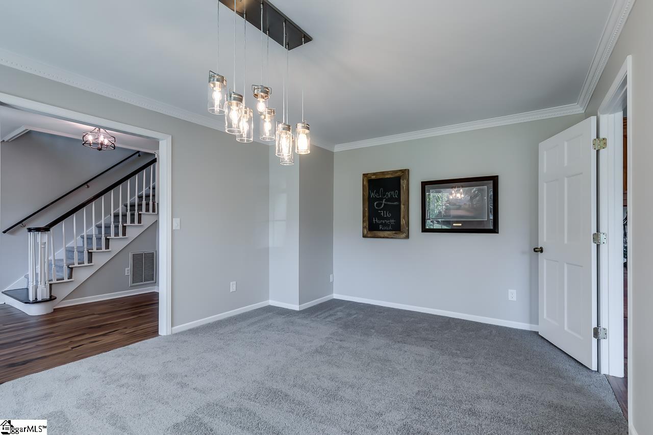716 Hammett Road Greer, SC 29650 - Photo 11 of 30 Gallery Image 11