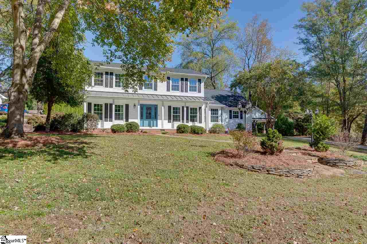 716 Hammett Road Greer, SC 29650 - Photo 3 of 30 Gallery Image 3