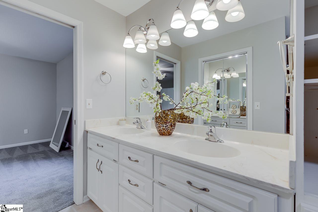 716 Hammett Road Greer, SC 29650 - Photo 21 of 30 Gallery Image 21