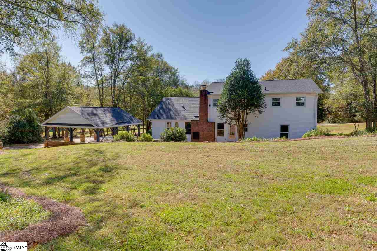 716 Hammett Road Greer, SC 29650 - Photo 6 of 30 Gallery Image 6