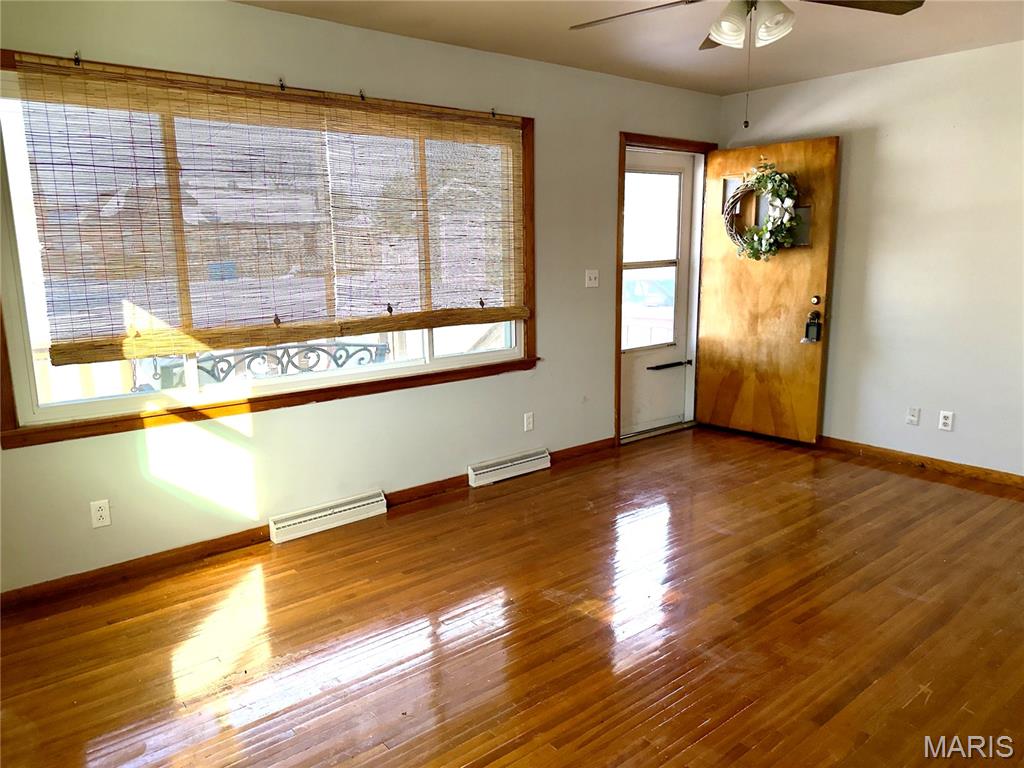 207 East High Street Troy, IL 62294 - Photo 6 of 25