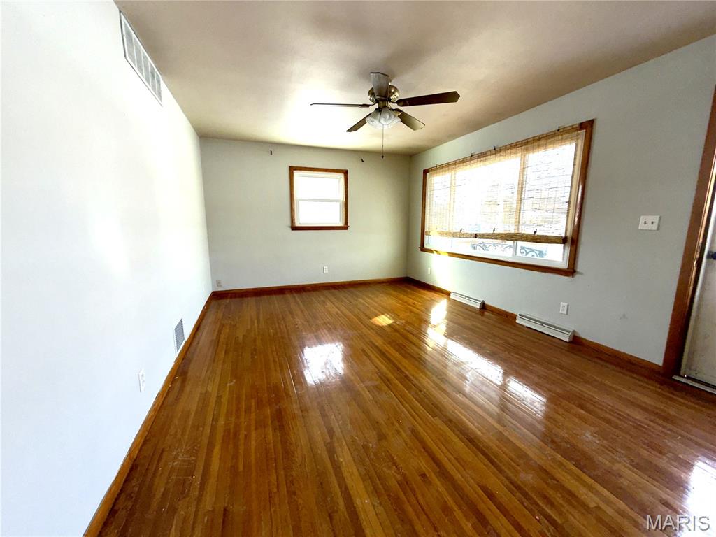 207 East High Street Troy, IL 62294 - Photo 9 of 25