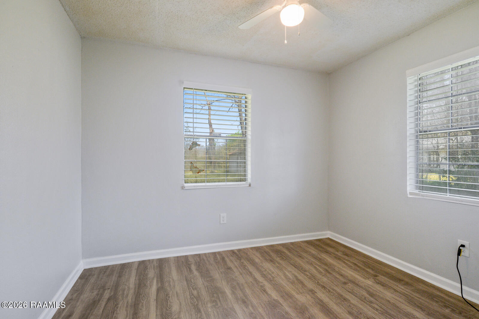 715 Central Baton Rouge, LA 70818 - Photo 5 of 8 006_1600x1067_mls