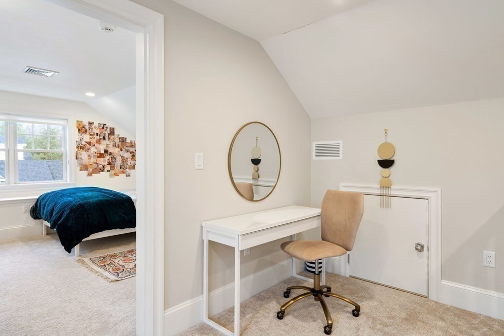 4 Wynnewood Road Wellesley, MA 02481 - Photo 28 of 42