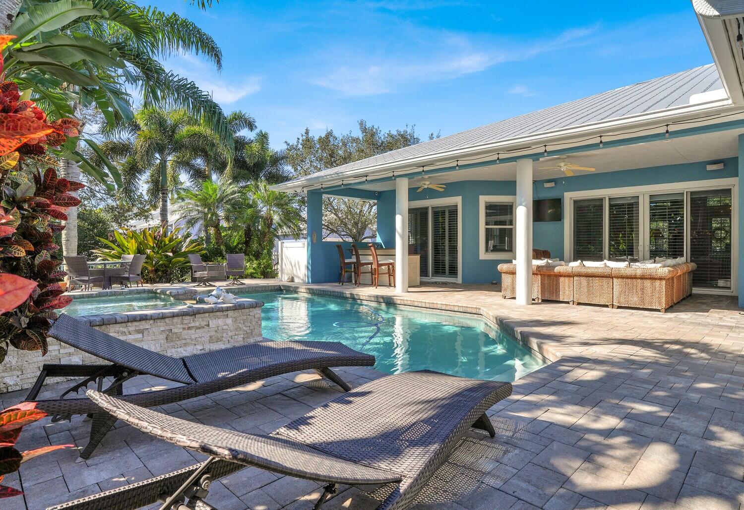 1610 Southwest Dyer Point Road Palm City, FL 34990 - Photo 26 of 35 Private Sanctuary