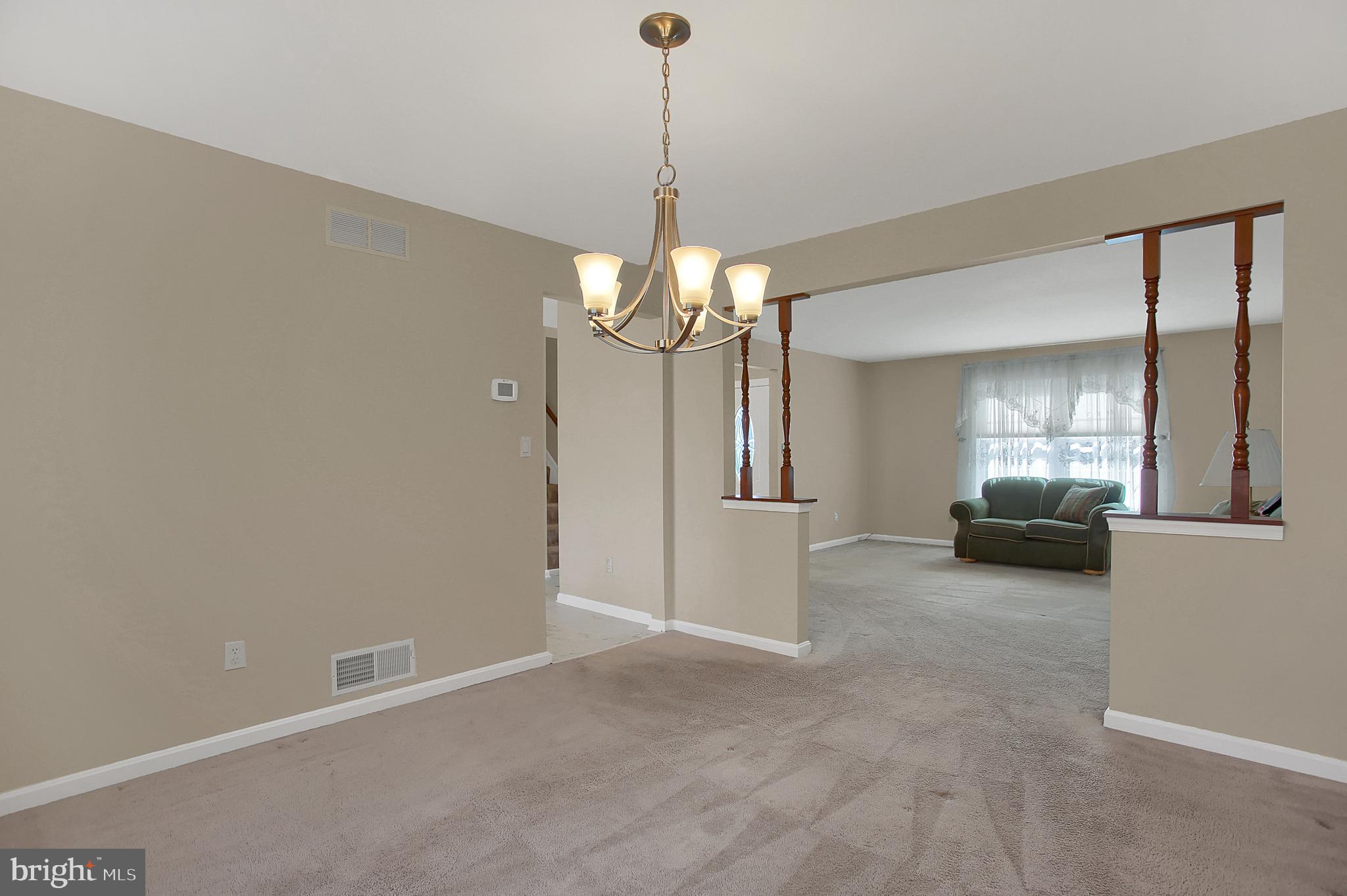 367 Deaven Road Harrisburg, PA 17111 - Photo 8 of 40 Dining Room