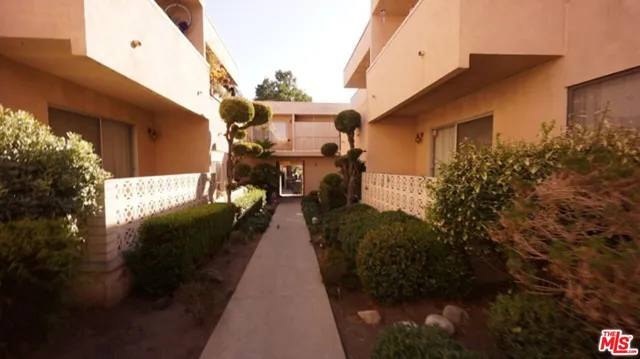 $3,235 | 1538 Stanford Street, Unit 5, Santa Monica, CA 90404