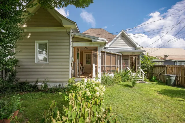 $299,000 | 107 North Main Street, Sparta, TN 38583