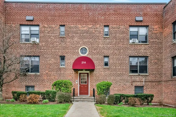 $225,000 | 214 Richbell Road, Unit 2C, Mamaroneck, NY 10543