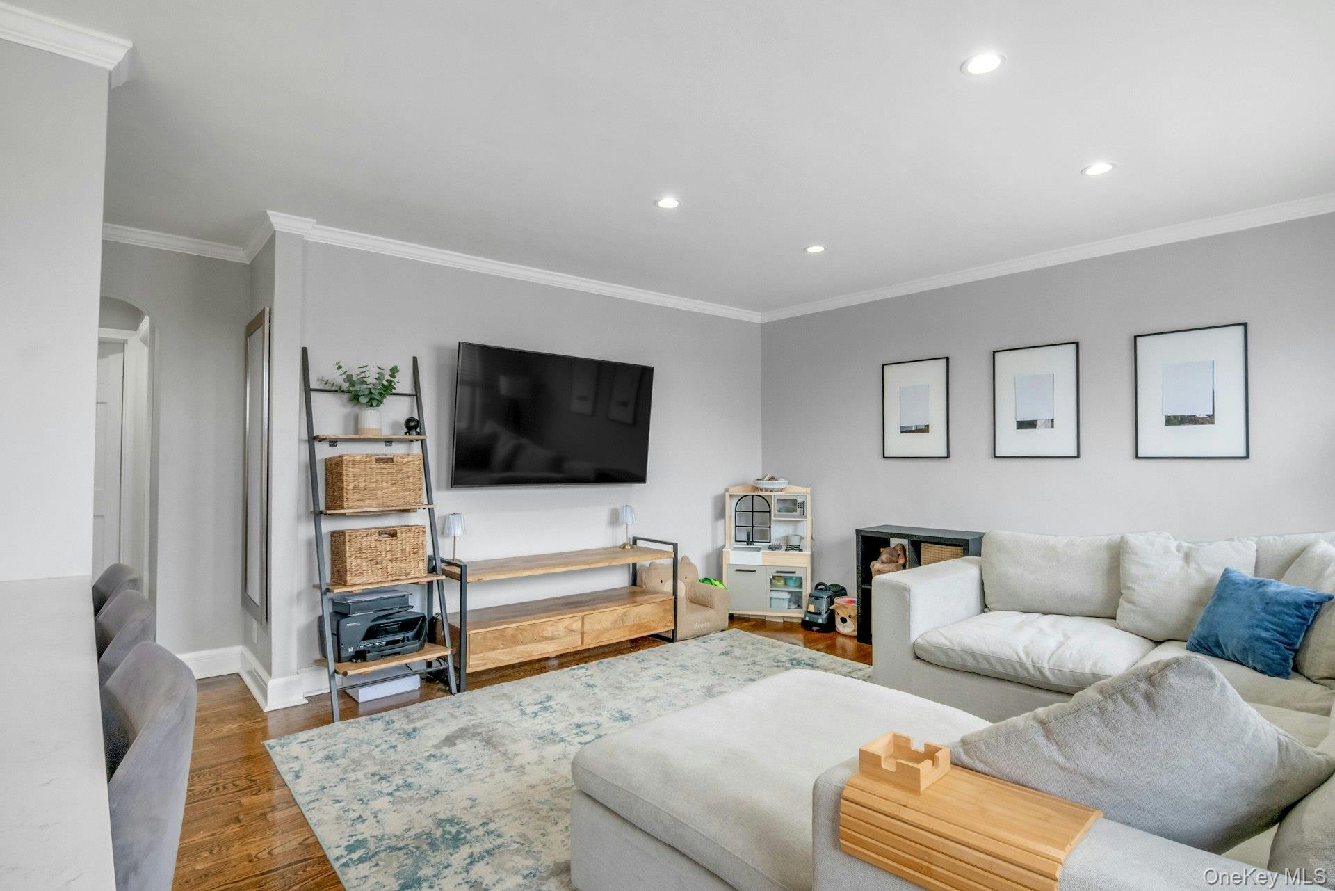 214 Richbell Road, Unit 2C Mamaroneck, NY 10543 - Photo 6 of 15