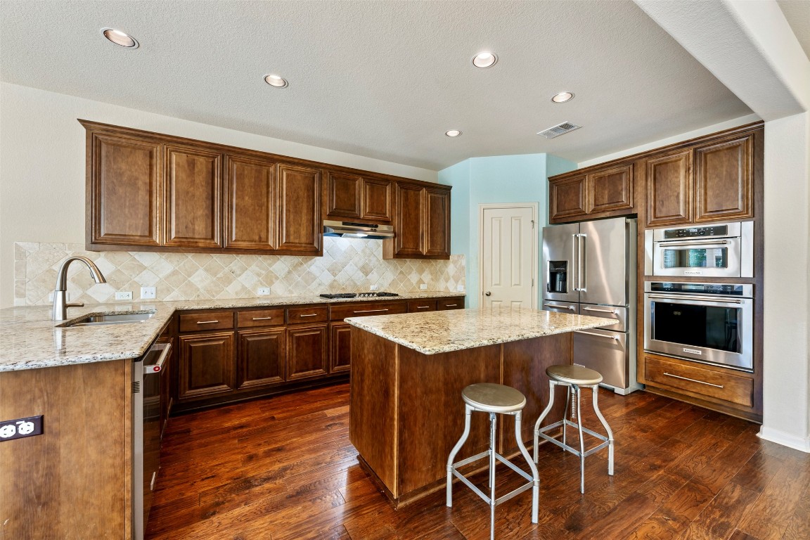 1824 Wolf Dancer Leander, TX 78641 - Photo 12 of 40