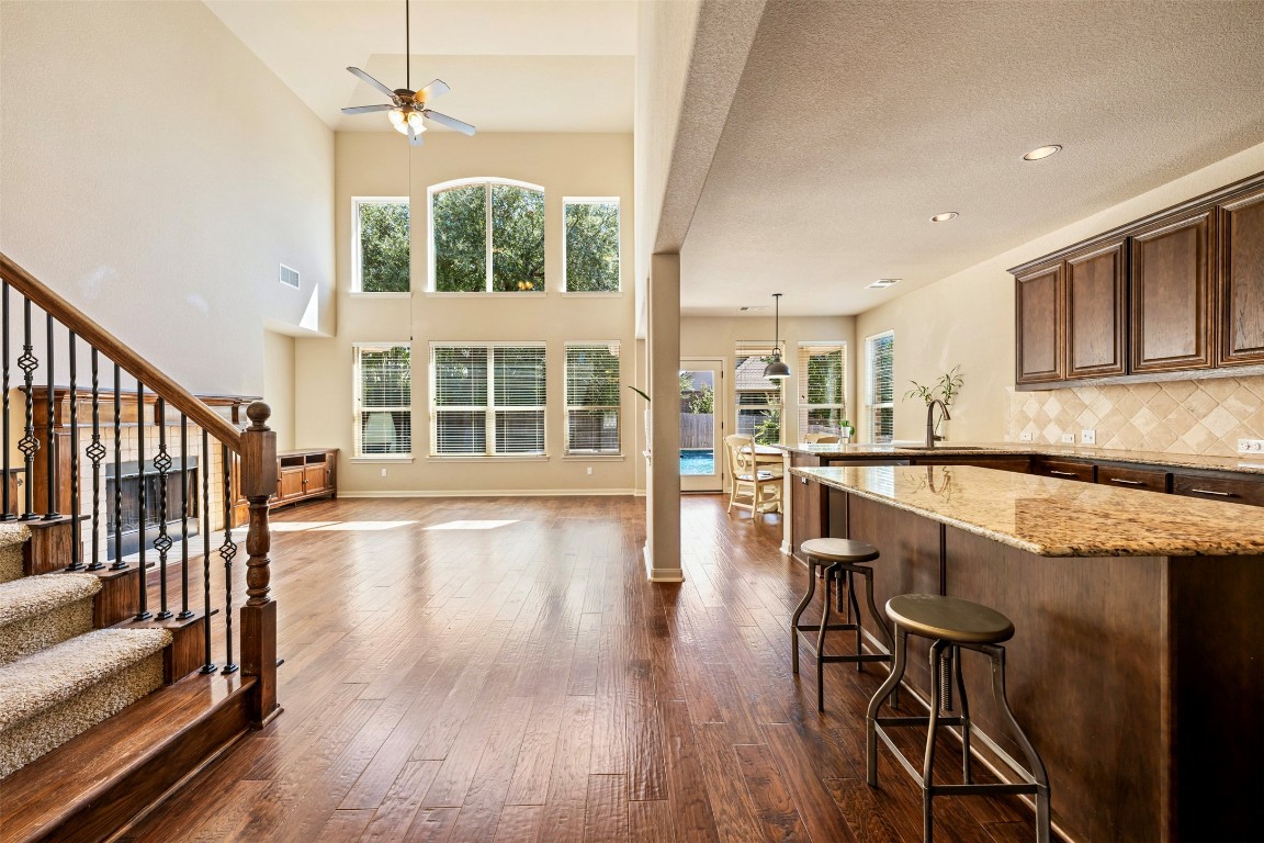 1824 Wolf Dancer Leander, TX 78641 - Photo 4 of 40