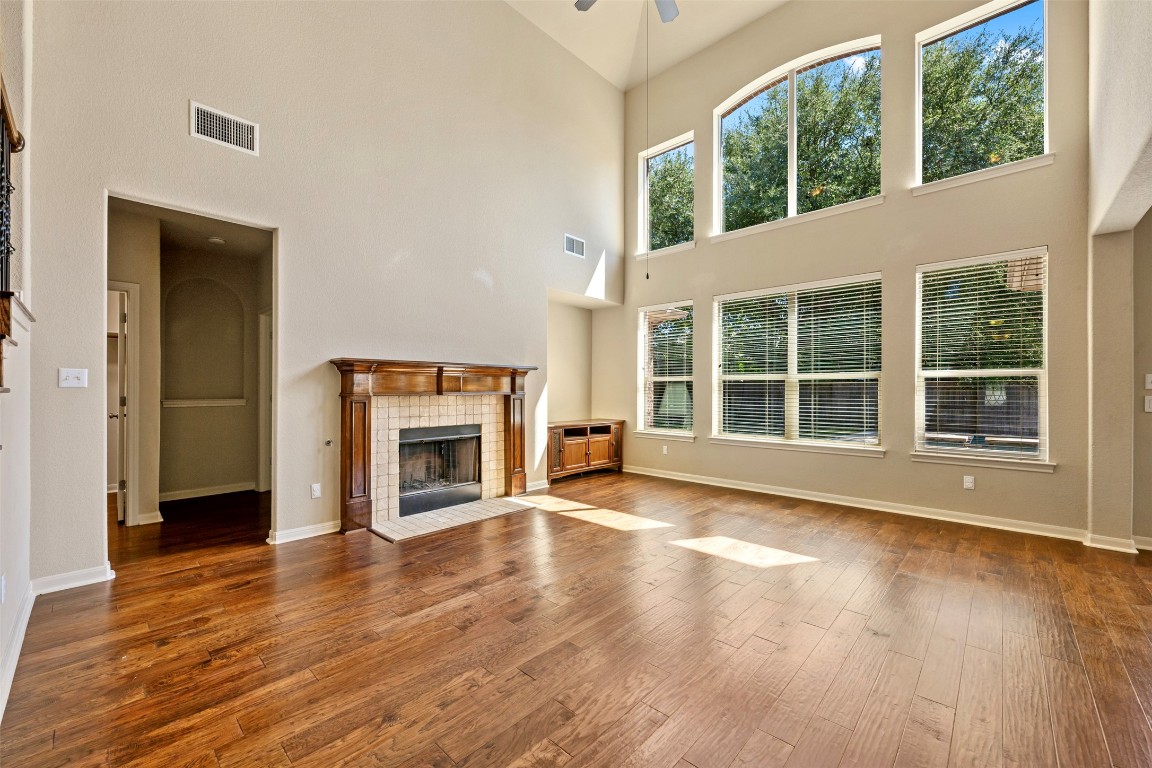 1824 Wolf Dancer Leander, TX 78641 - Photo 7 of 40