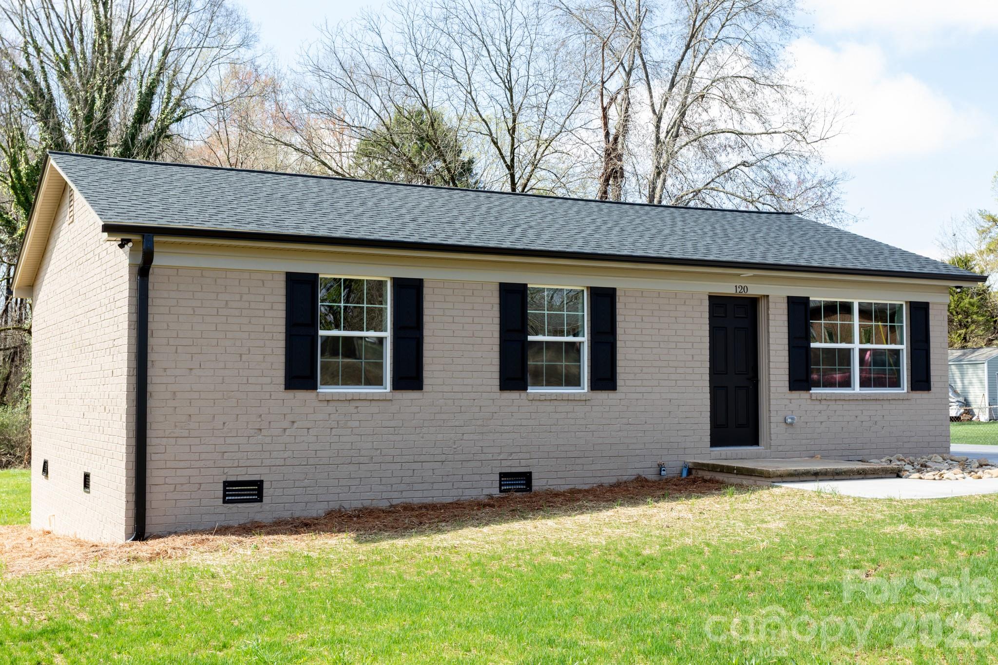 120 Independence Loop Statesville, NC 28625 - Photo 2 of 35