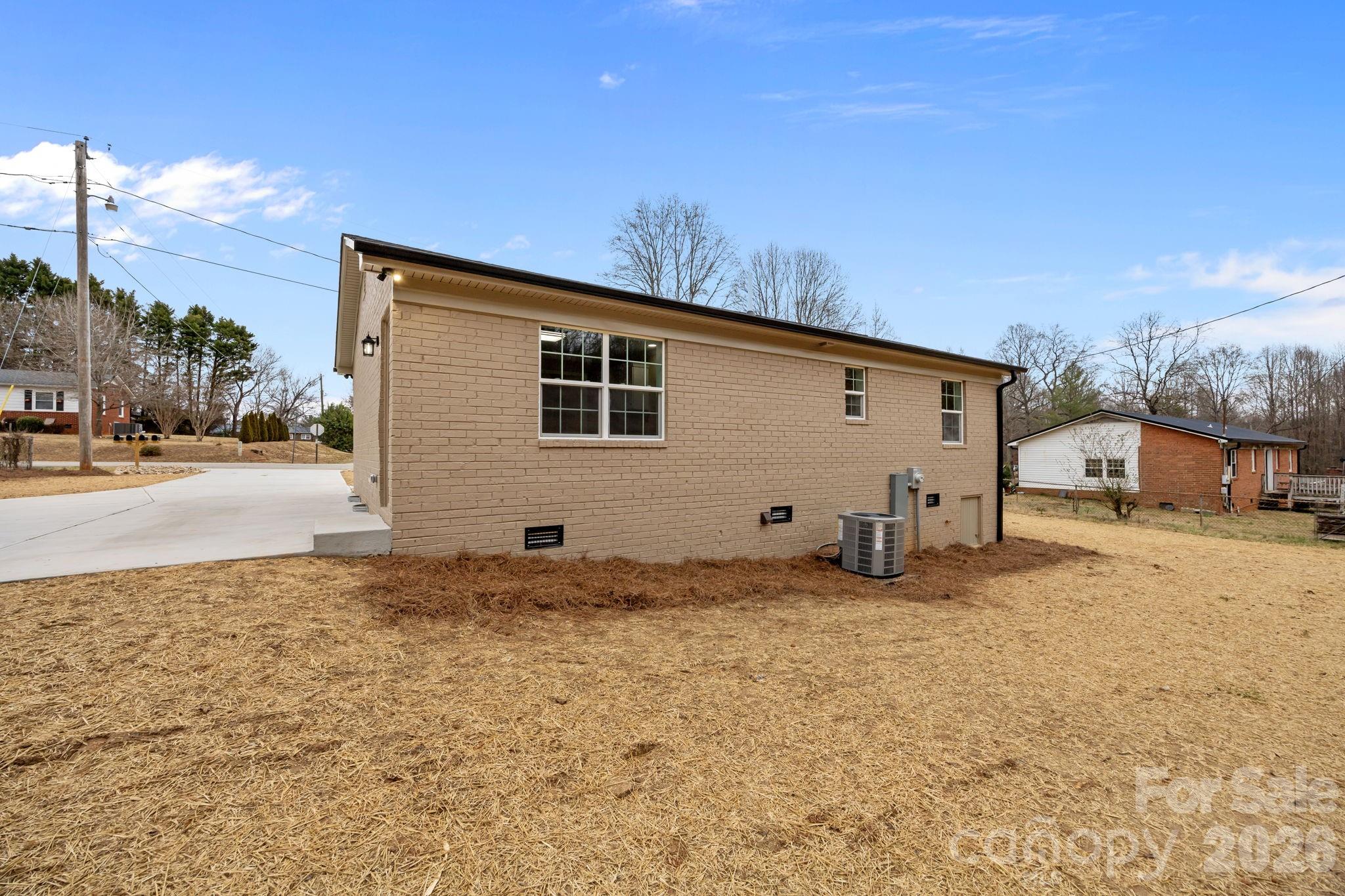 120 Independence Loop Statesville, NC 28625 - Photo 27 of 35