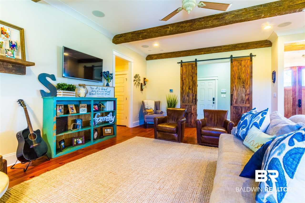 9700 Stucki Road Elberta, AL 36530 - Photo 16 of 30 Living room 2