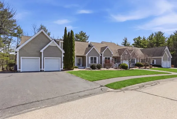 $799,000 | 22 Highland Road, Unit 22, Westford, MA 01886