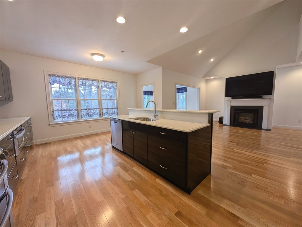 22 Highland Road, Unit 22 Westford, MA 01886 - Photo 6 of 28