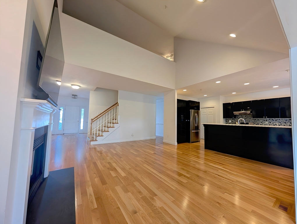 22 Highland Road, Unit 22 Westford, MA 01886 - Photo 7 of 28