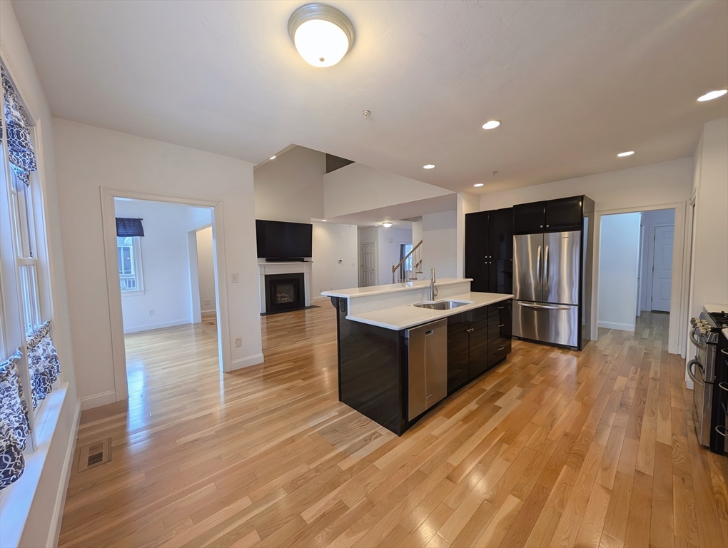 22 Highland Road, Unit 22 Westford, MA 01886 - Photo 10 of 28