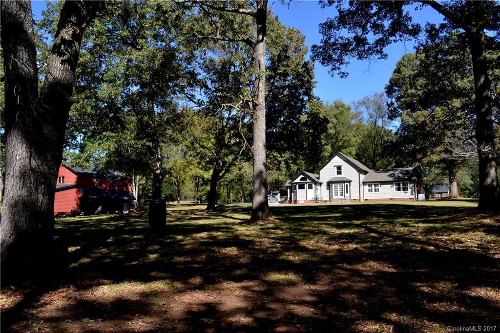 4996 Willow Pond Road Clover, SC 29710 - Photo 15 of 23 Gallery Image 15
