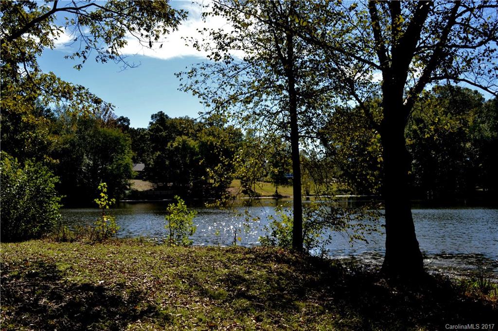 4996 Willow Pond Road Clover, SC 29710 - Photo 18 of 23 Gallery Image 18