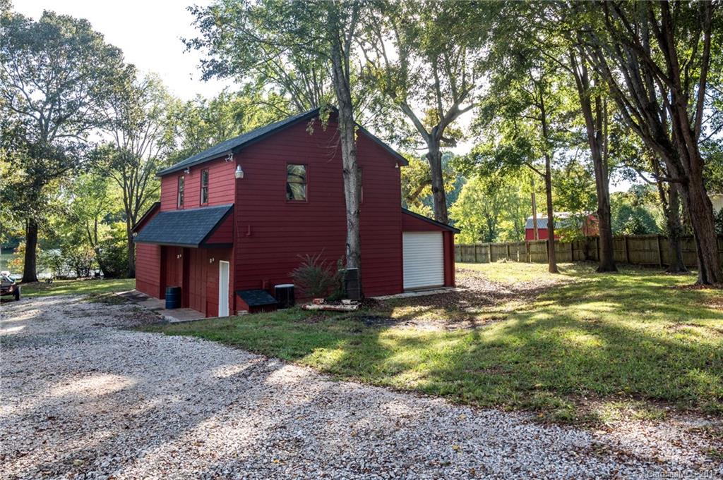4996 Willow Pond Road Clover, SC 29710 - Photo 22 of 23 Gallery Image 22