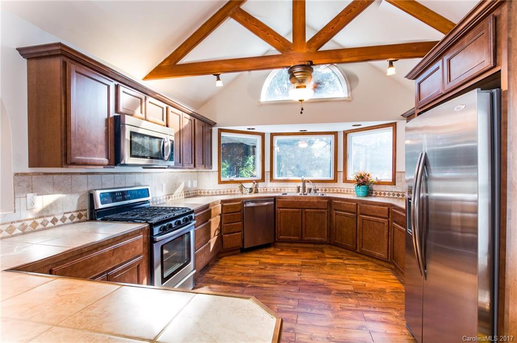 4996 Willow Pond Road Clover, SC 29710 - Photo 7 of 23 Gallery Image 7