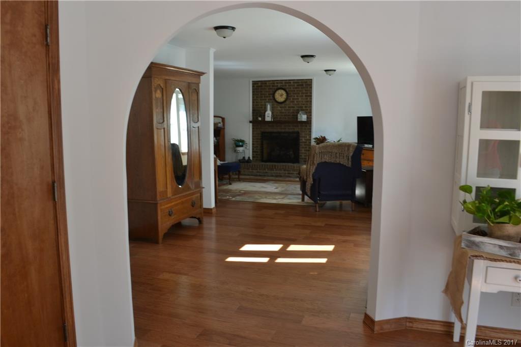 4996 Willow Pond Road Clover, SC 29710 - Photo 10 of 23 Gallery Image 10