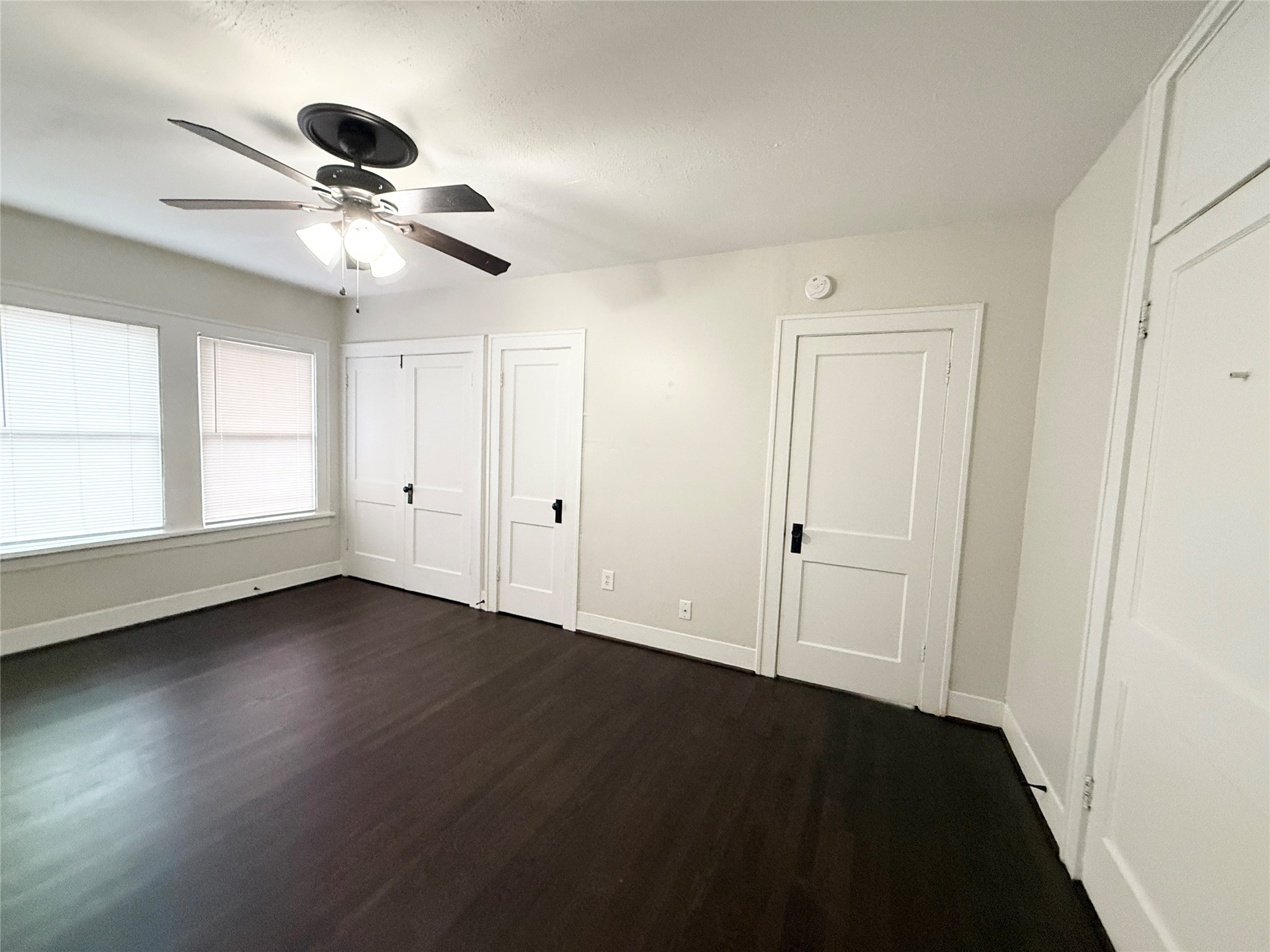 1136 Berthea Street, Unit 11 Houston, TX 77006 - Photo 5 of 14