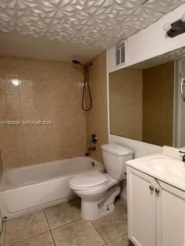 $1,750 | 6755 Northwest 175th Lane, Unit M9, Hialeah, FL 33015