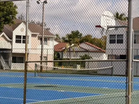 $1,750 | 6755 Northwest 175th Lane, Unit M9, Hialeah, FL 33015