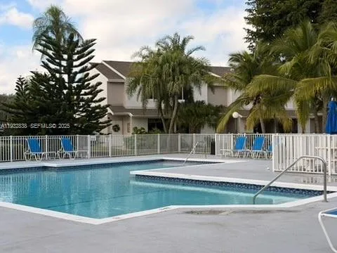 $1,750 | 6755 Northwest 175th Lane, Unit M9, Hialeah, FL 33015