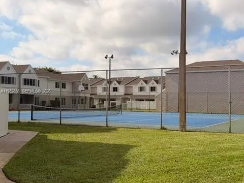 $1,750 | 6755 Northwest 175th Lane, Unit M9, Hialeah, FL 33015