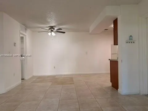 $1,750 | 6755 Northwest 175th Lane, Unit M9, Hialeah, FL 33015