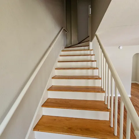 $1,050 | 124 South Franklin Boulevard, Tallahassee, FL 32301