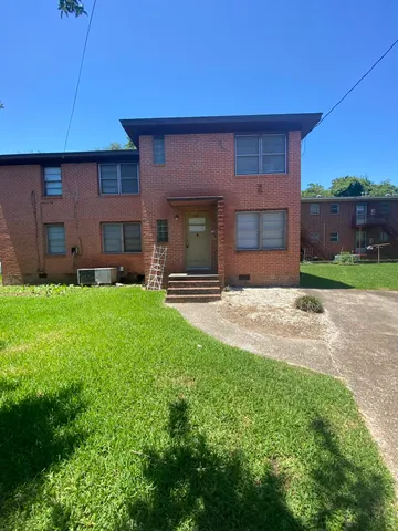 $1,050 | 124 South Franklin Boulevard, Tallahassee, FL 32301