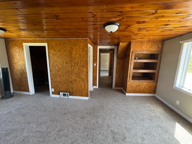 $94,900 | 314 Flat Mountain Road, St. Agatha, ME 04772