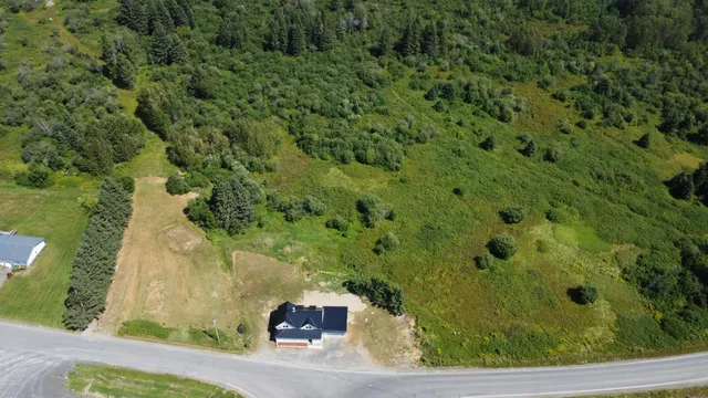 $94,900 | 314 Flat Mountain Road, St. Agatha, ME 04772