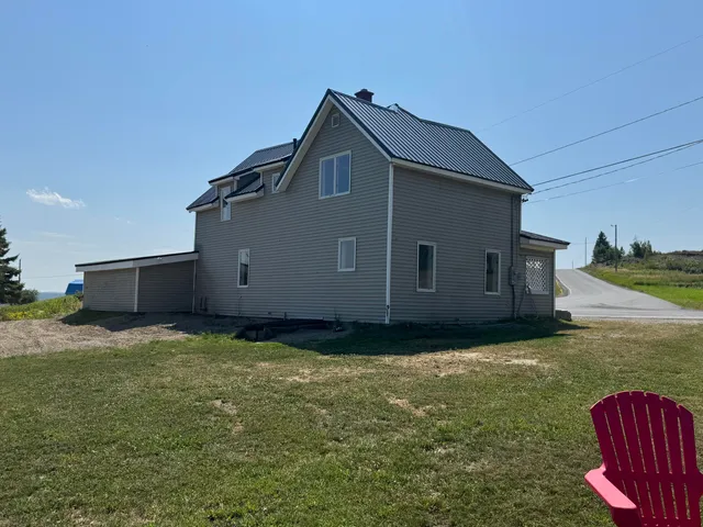 $94,900 | 314 Flat Mountain Road, St. Agatha, ME 04772