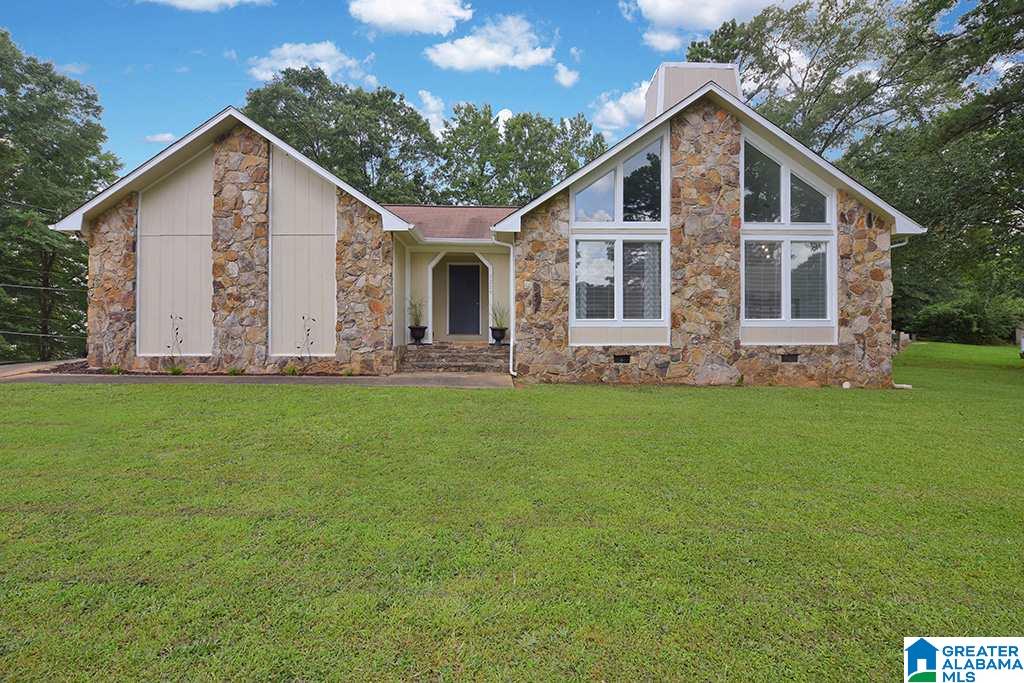 1209 Pointer Drive Southwest Jacksonville, AL 36265 - Photo 1 of 20