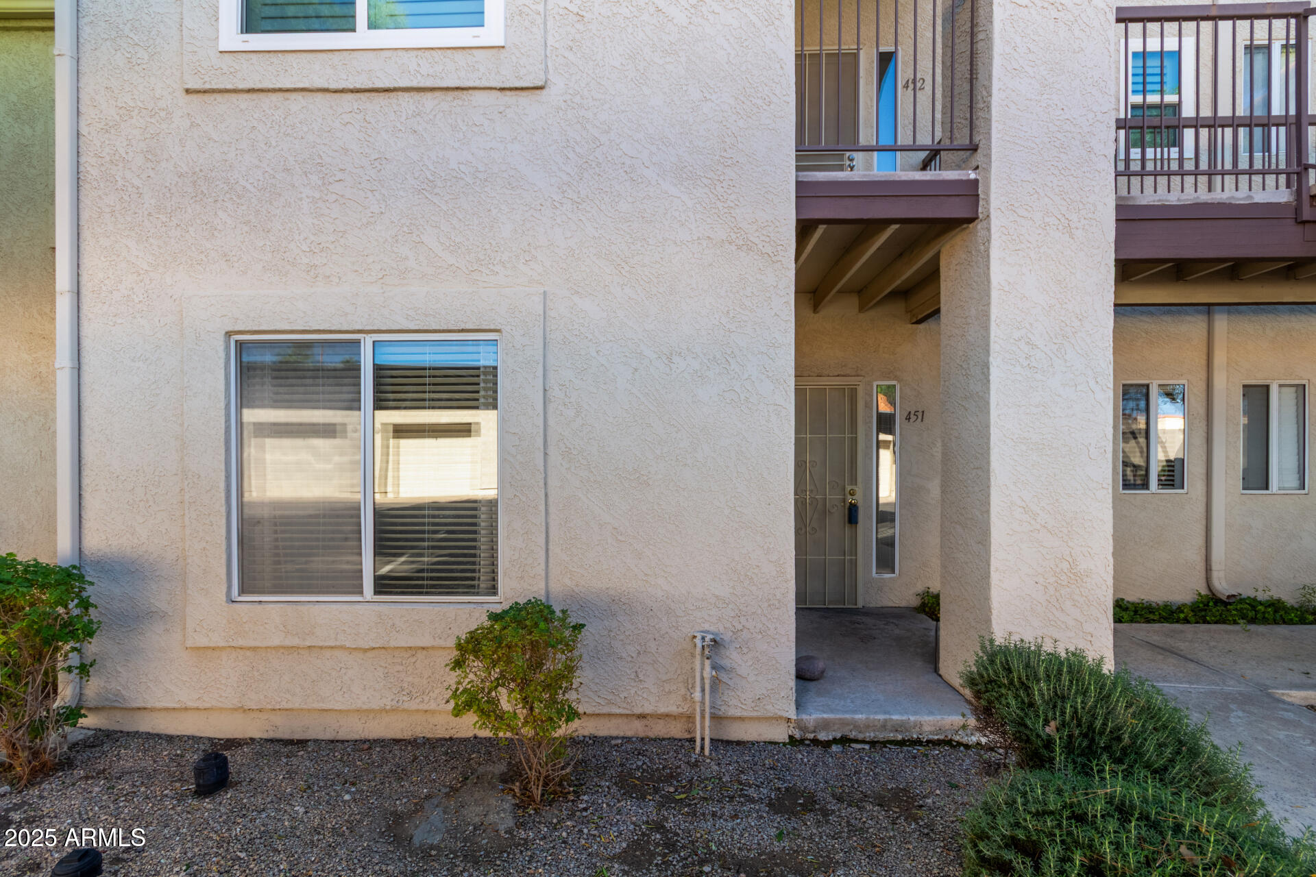 7101 West Beardsley Road, Unit 451 Glendale, AZ 85308 - Photo 25 of 26 a house with a outdoor space
