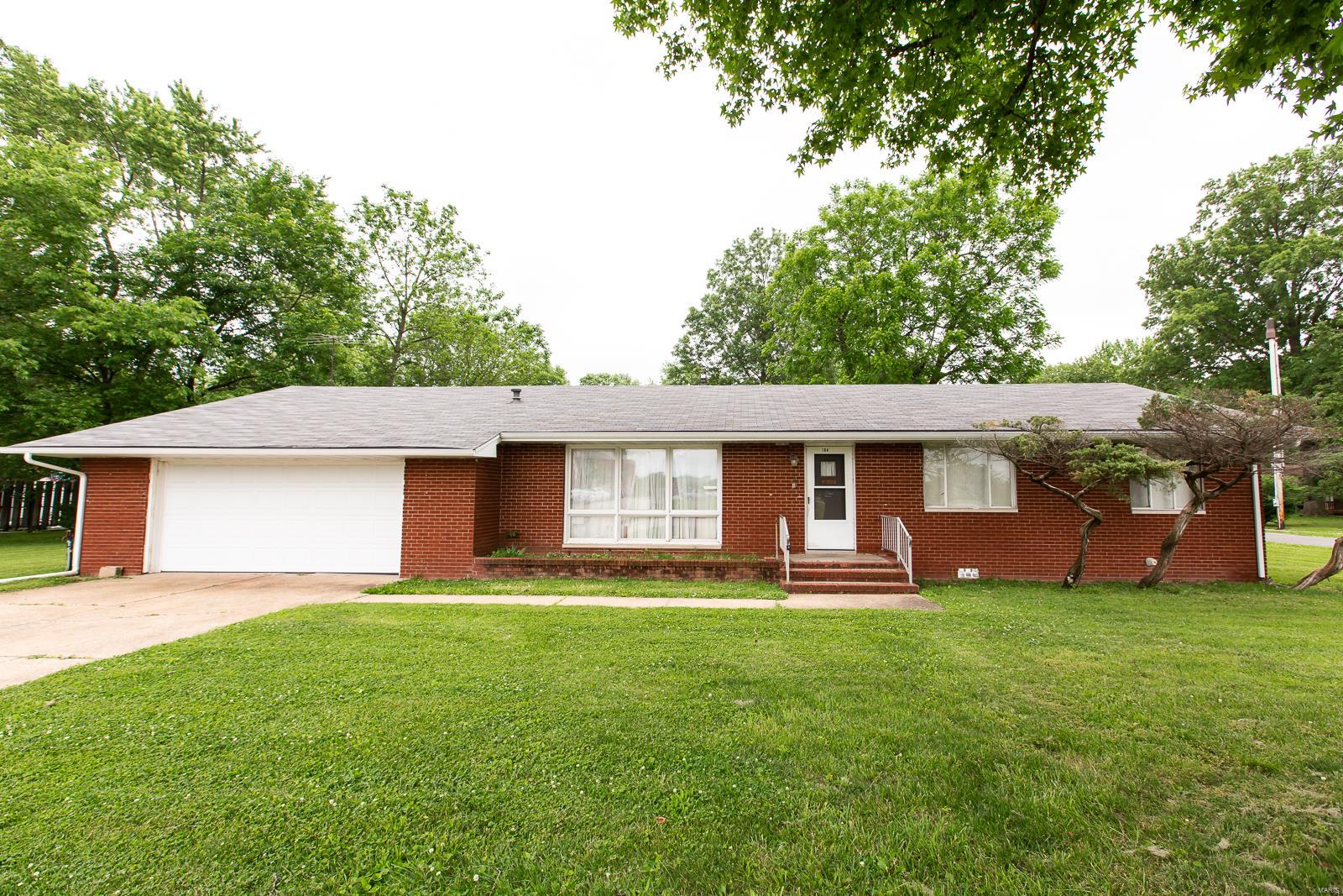 104 North County Road Mascoutah, IL 62258 - Photo 22 of 28 Gallery Image 22
